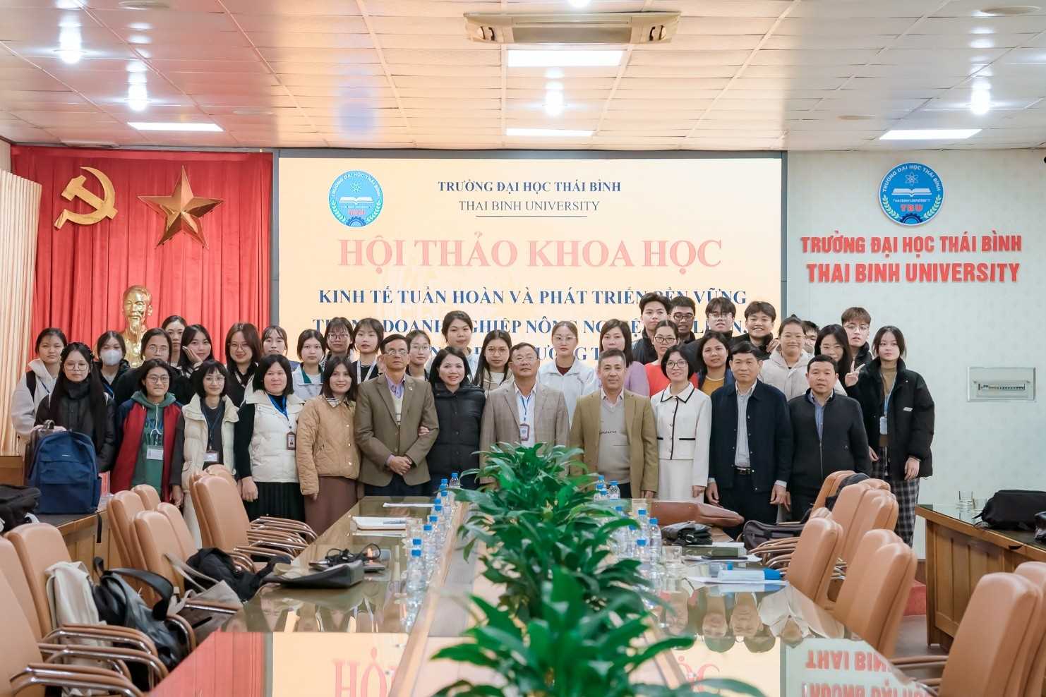 HỘI THẢO KHOA HỌC: "KINH TẾ TUẦN HOÀN VÀ PHÁT TRIỂN BỀN VỮNG TRONG DOANH NGHIỆP NÔNG NGHIỆP: LÝ LUẬN, THỰC TIỄN VÀ ĐỊNH HƯỚNG TẠI HƯNG YÊN"
